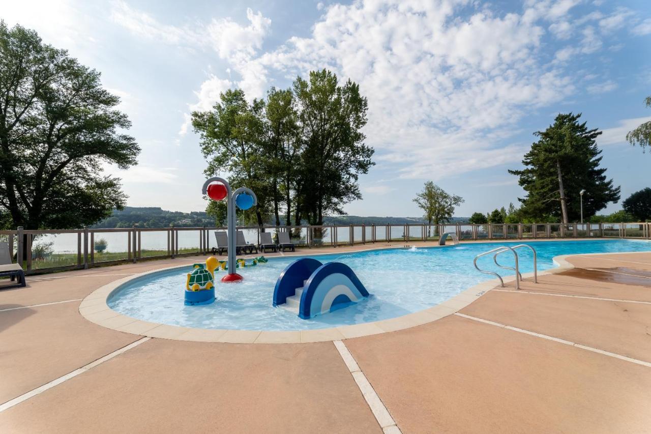 Готель Camping Le Caussanel Canet-de-Salars Екстер'єр фото